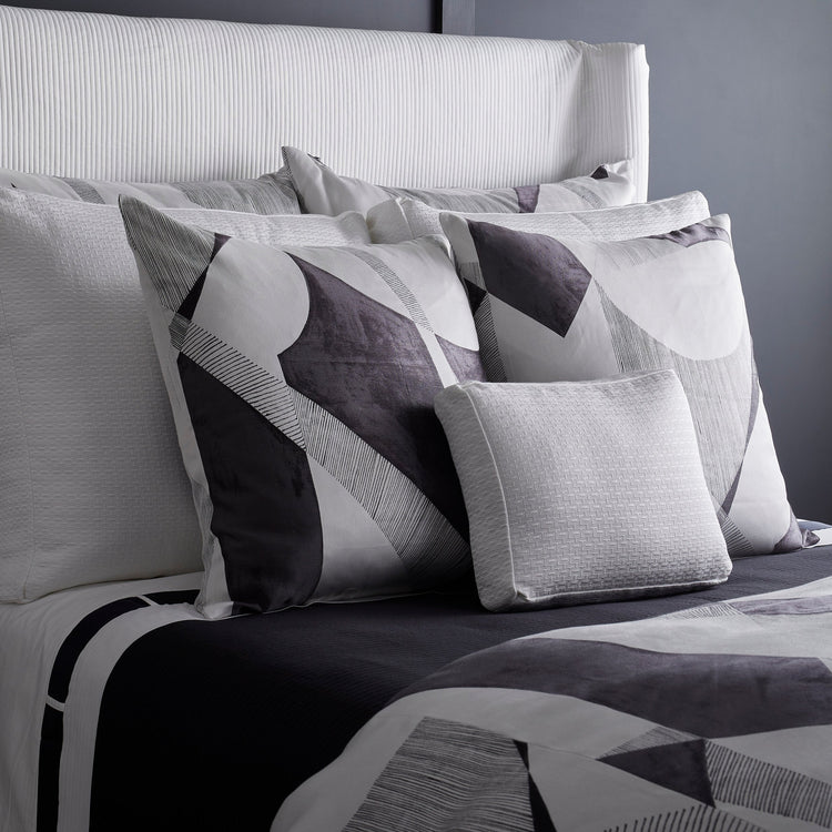 Linea Coverlet Set - Black