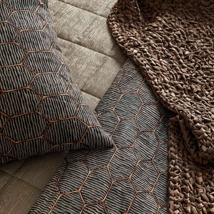 Inro Pillow