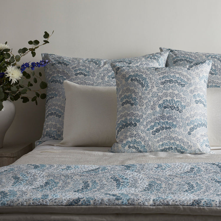 Nazar Duvet