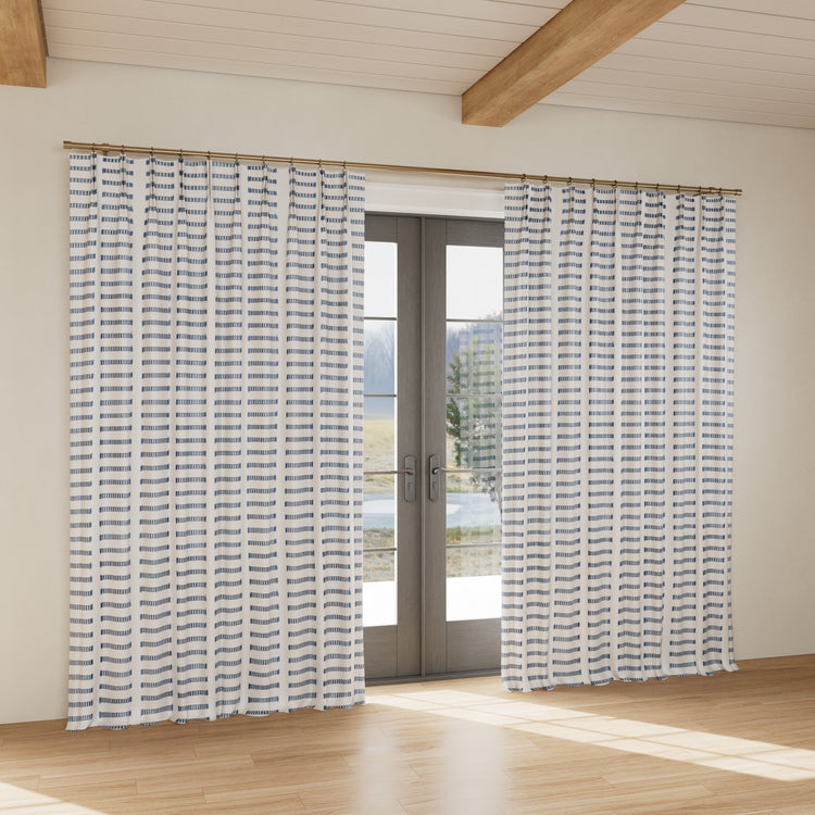 Custom curtain in Latera White/Blue