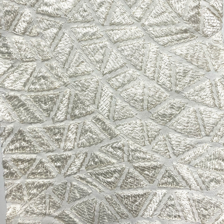 Ornament Bone/Bone Swatch - ON-BON-BON DVONK-BON-BON DVONQ-BON-BON PWON3616-BON-BON PWON2424-BON-BON THONK-BON-BON