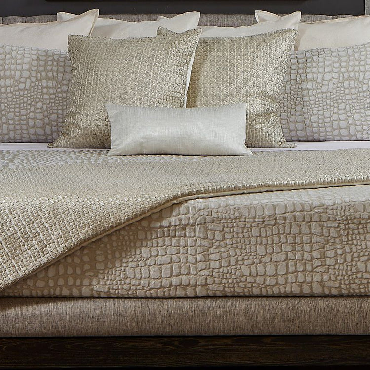 Metallic Mosaic Pillow In Gold